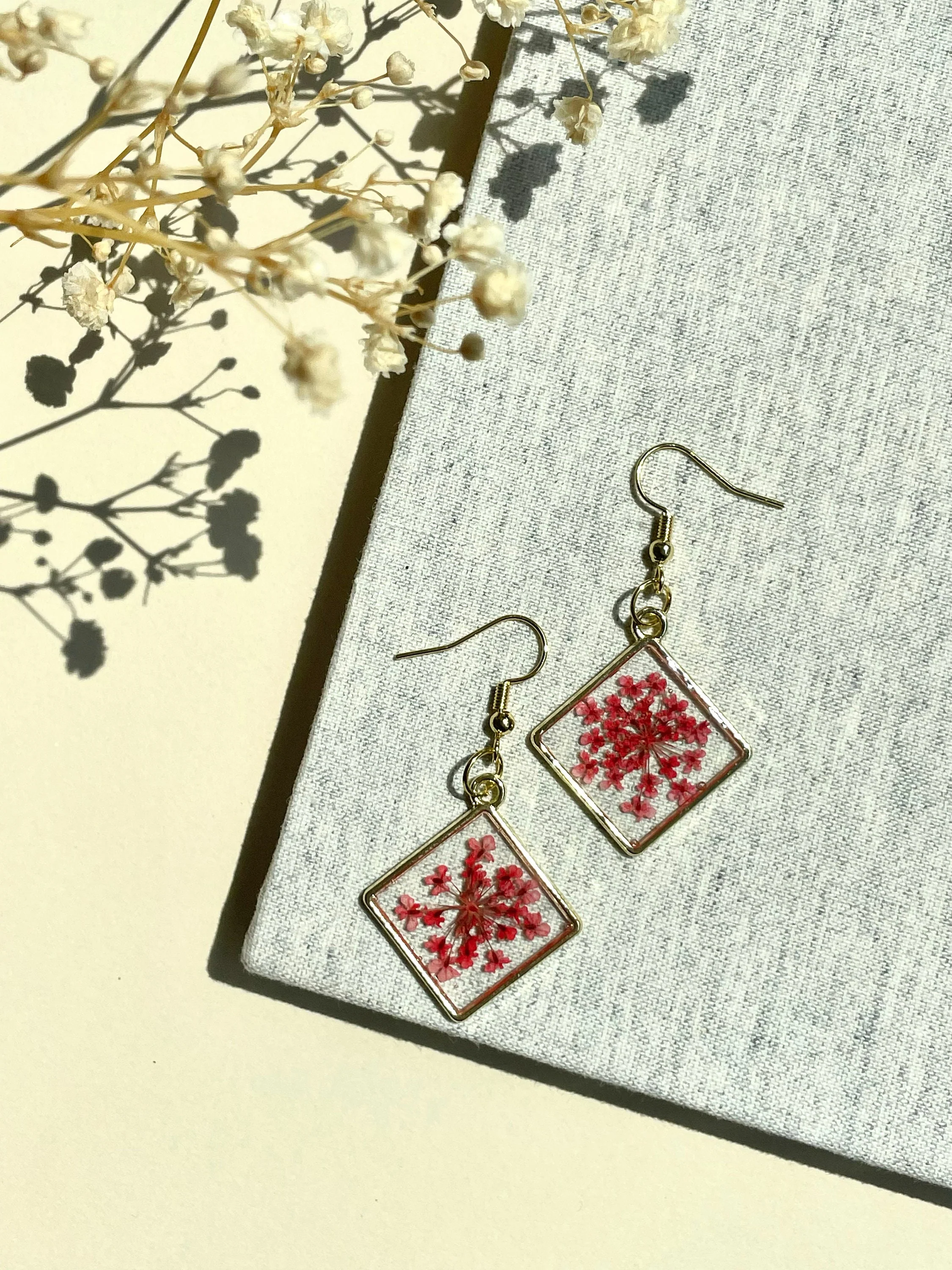 Simplistic Resin Botanical Earrings - Image 11